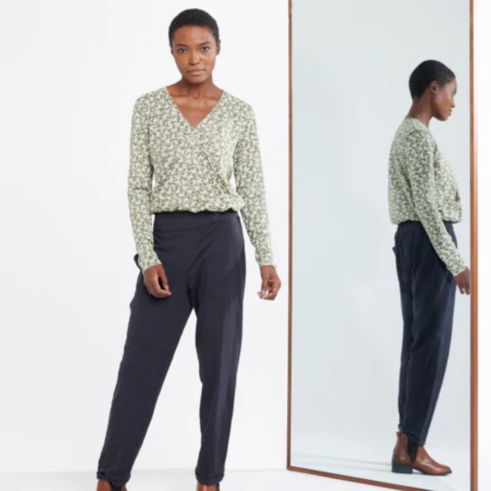 Organic Cotton floral green Courtney Top